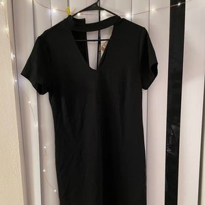 Black short sleeve dress elegant